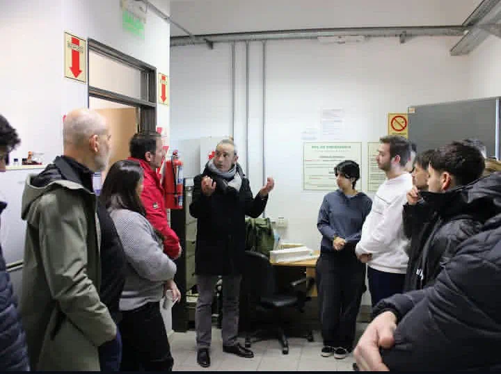 Visita a las instalaciones de la planta piloto y laboratorios